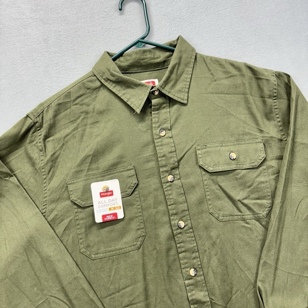 NWT Wrangler‎ All Day Comfort Shirt Mens XL Green  Epic Soft Flex Button Up NEW!